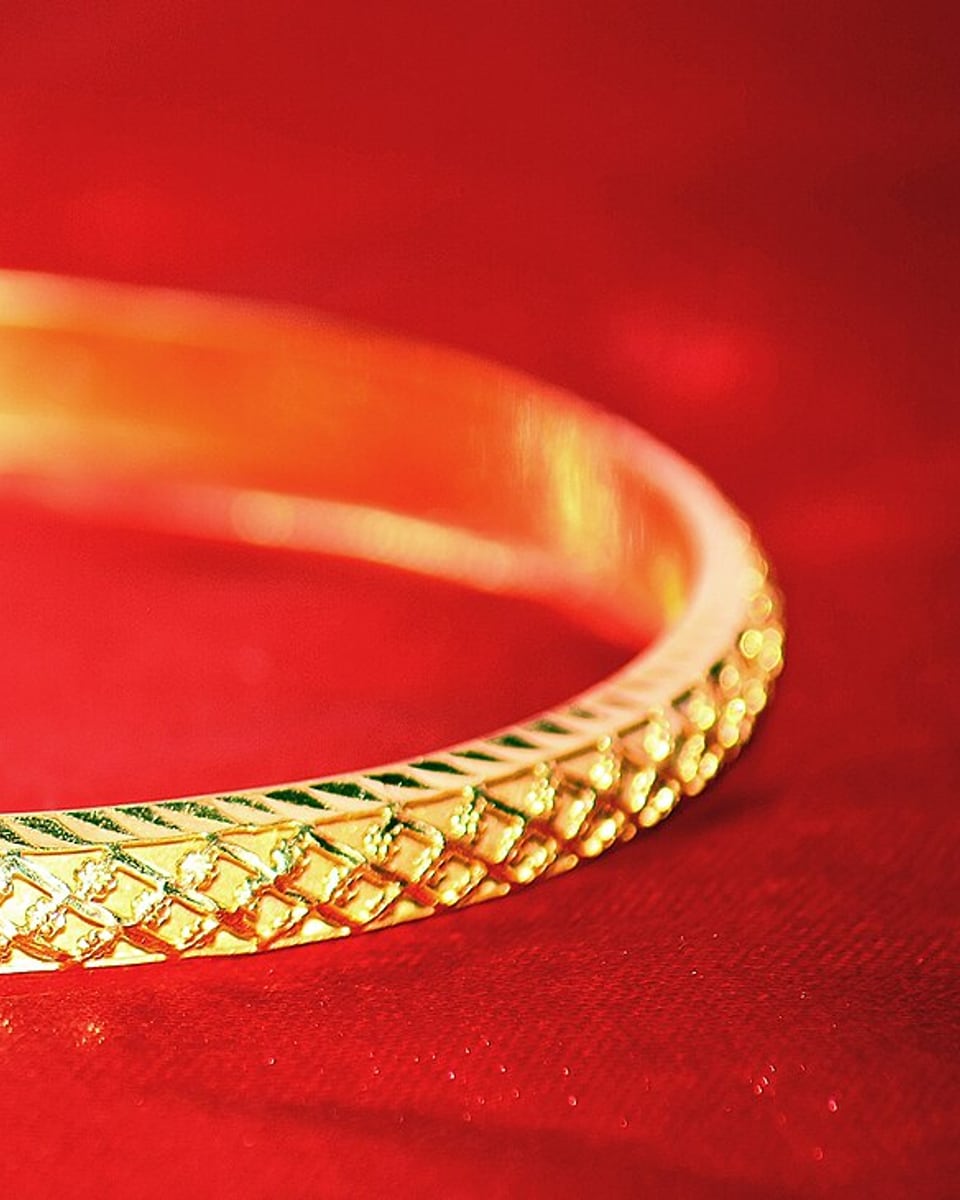 Esclava Labrada · Chapado en oro 14k